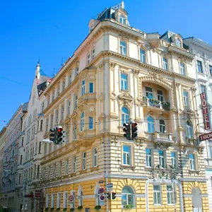 *** Hotel Drei Kronen Austria